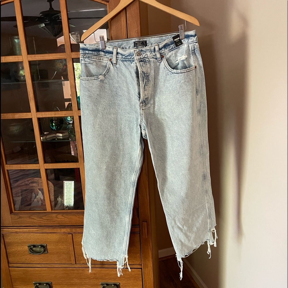 New Abercrombie 16 S vintage high rise straight jeans